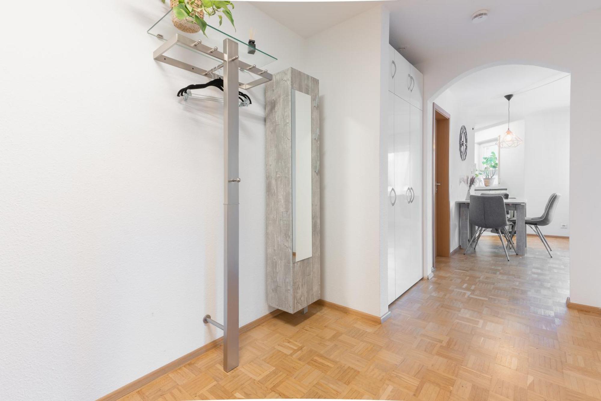 Untersee-Suite Istayunixi Seenaehe-Terrasse-Workspace-Netflix-Parkplatz Радольфцелль-ам-Бодензе Екстер'єр фото
